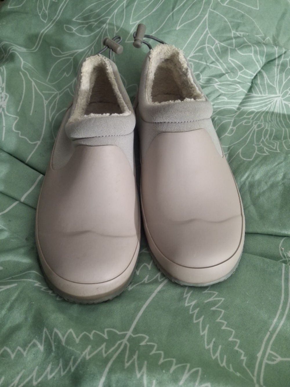 Hunter Light Beige Faux-Fur Lined Slip-On Mules